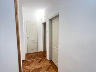 Izdavanje, trosoban stan, 200m², Kalimanj, Tivat - image 8