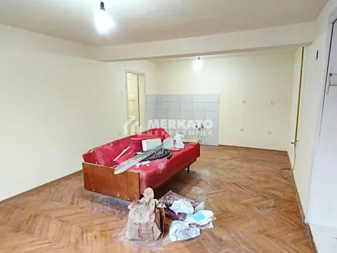 Sale, house, 200m², Elemir, Zrenjanin - image 10