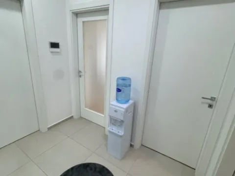 Izdavanje, dvosoban stan, 66m², Stari Aerodrom, Podgorica - image 9