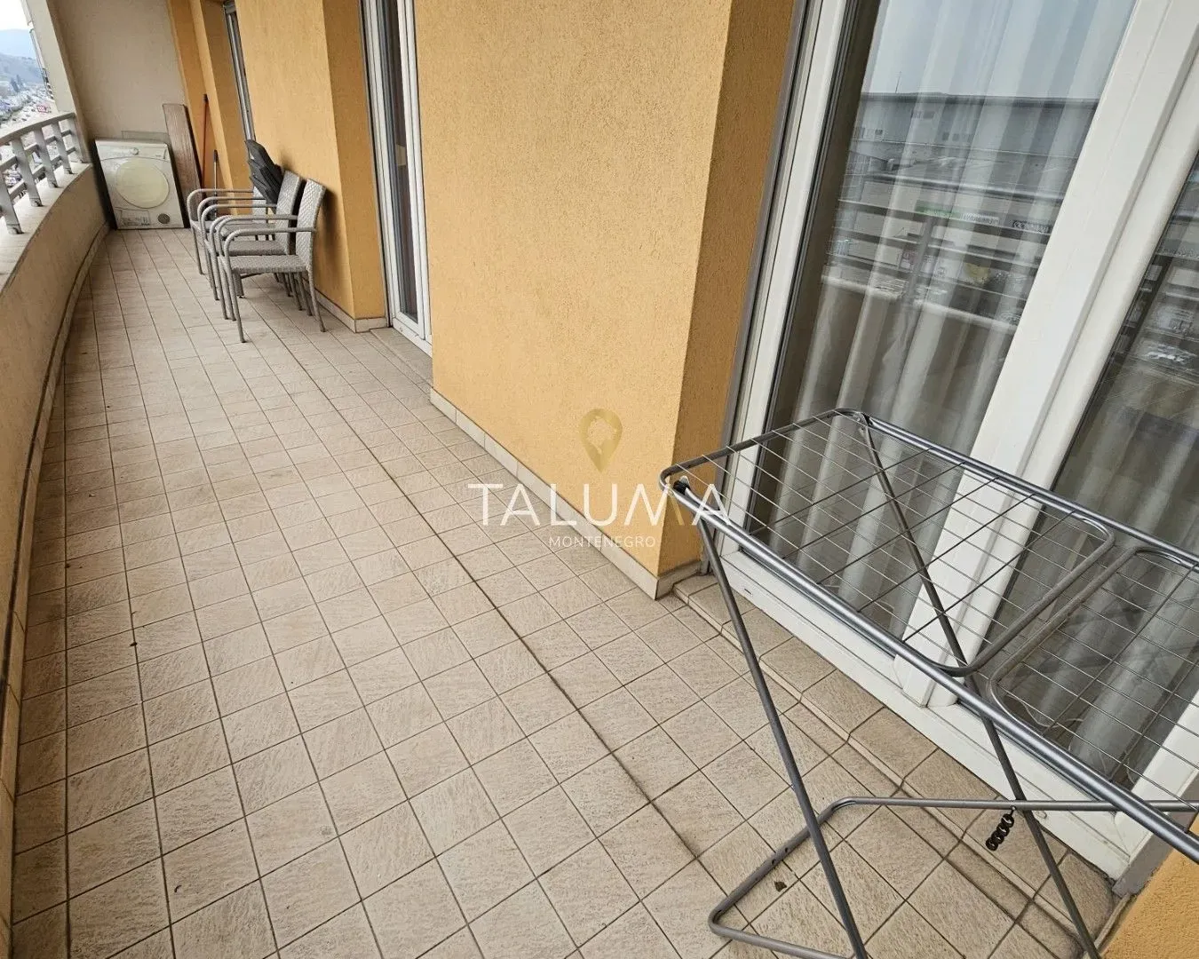 Izdavanje, dvosoban stan, 75m², City Kvart, Podgorica
