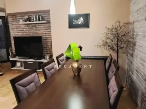 Prodaja, trosoban stan, 98m², Centar, Niš - image 6