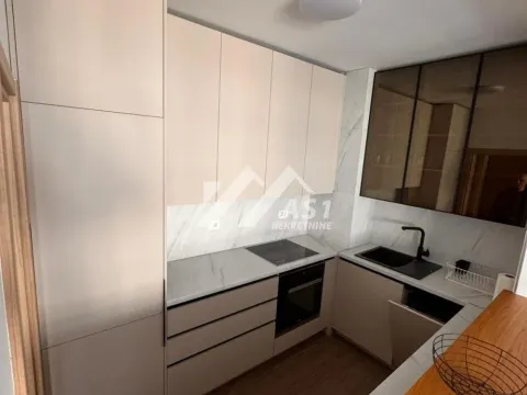 Izdavanje, trosoban stan, 70m², Jugovićevo, Novi Sad Sve Podlokacije - image 3