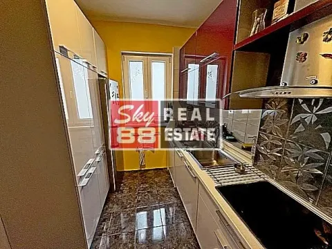 Prodaja, četvorosoban stan, 78m², Stari Grad, Beograd - image 9