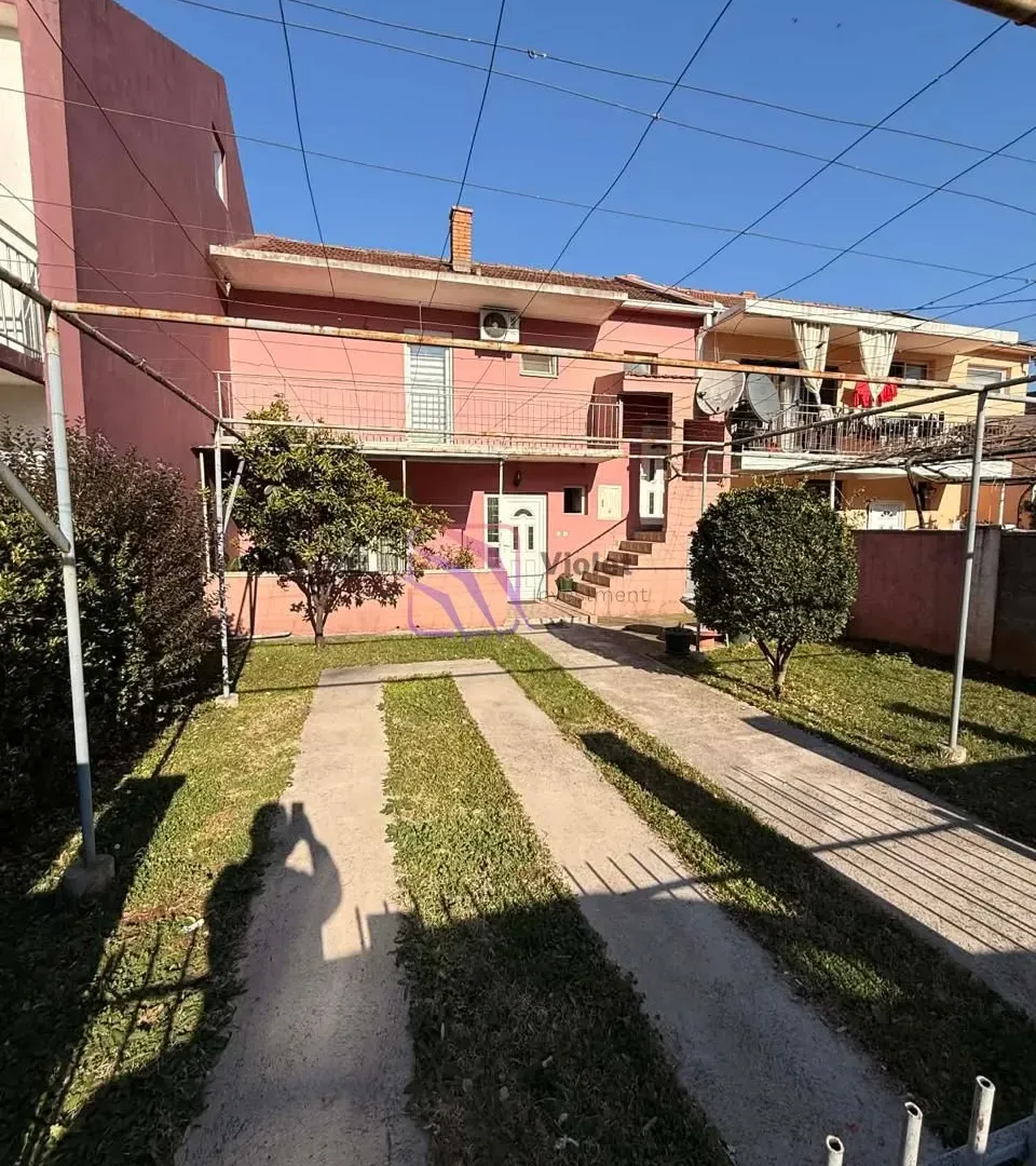 Prodaja, kuća, 89m², Stari Aerodrom, Podgorica