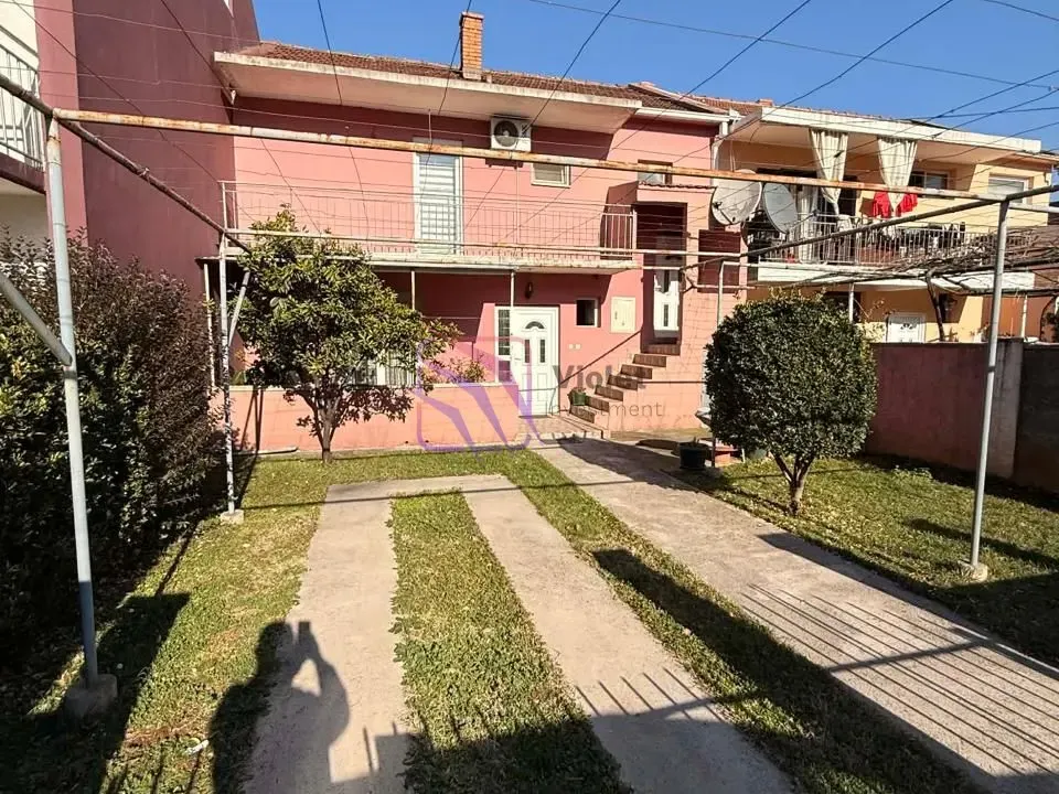 Sale, house, 89m², Stari Aerodrom, Podgorica
