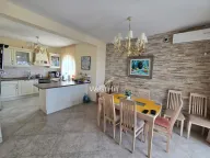 Prodaja, četvorosoban stan, 162m², Dobre Vode, Bar - image 14