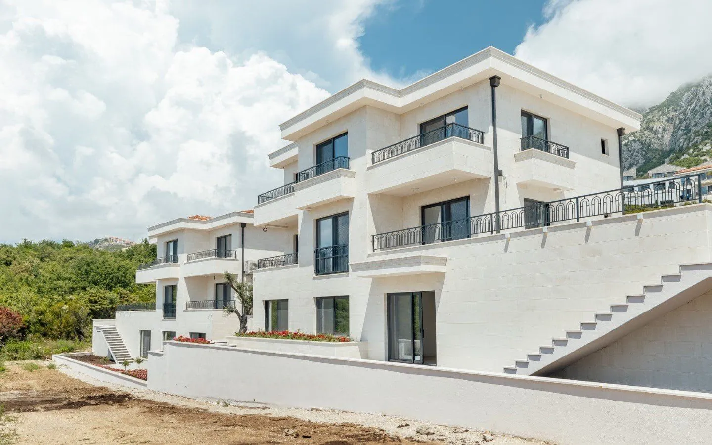 Sale, house, 318m², Reževići, Budva