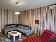 Izdavanje, trosoban stan, 69m², Savski Venac, Beograd - image 2