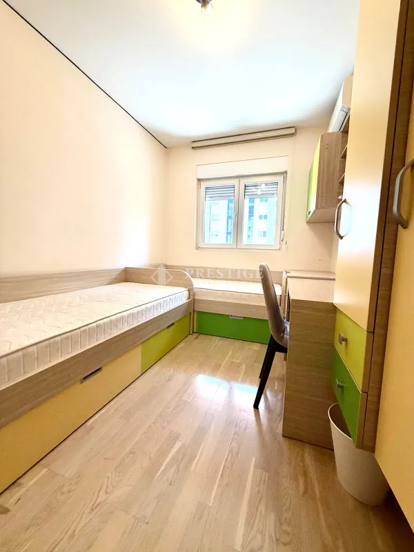 Rent, two bedroom apartment, 72m², City Kvart, Podgorica