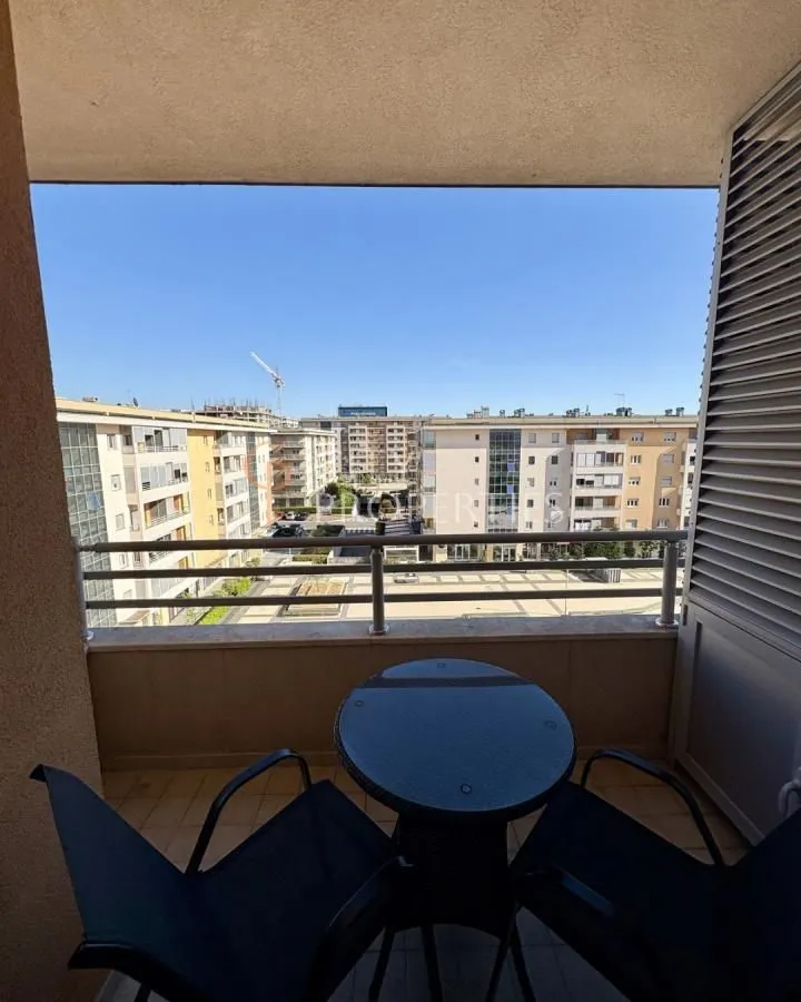 Izdavanje, stan, 54m², City Kvart, Podgorica