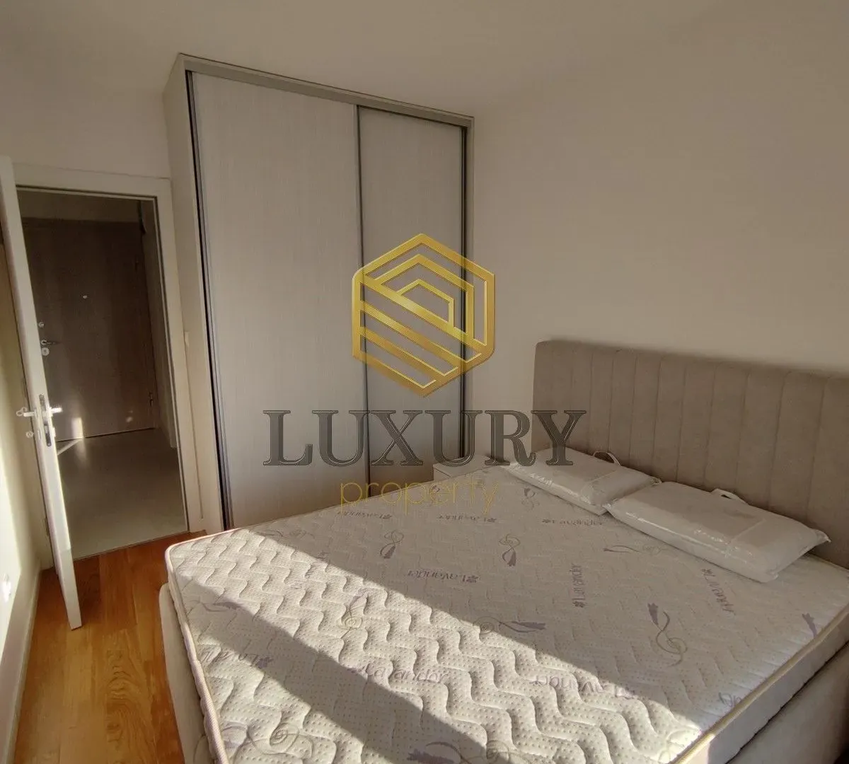 Rent, one bedroom apartment, 49m², Central Point, Podgorica