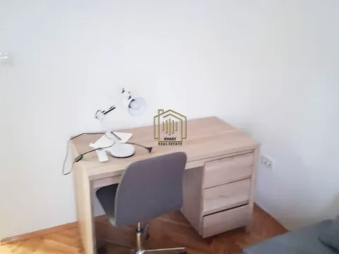 Izdavanje, dvosoban stan, 108m², Stari Aerodrom, Podgorica - image 10