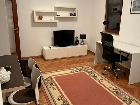 Rent, one bedroom apartment, 48m², Budva, Crna Gora