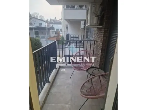 Rent, two bedroom apartment, 42m², Južni Bulevar, Vračar Sve Podlokacije - image 11