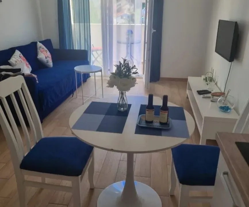 Rent, studio apartment, 31m², Golubovina, Budva