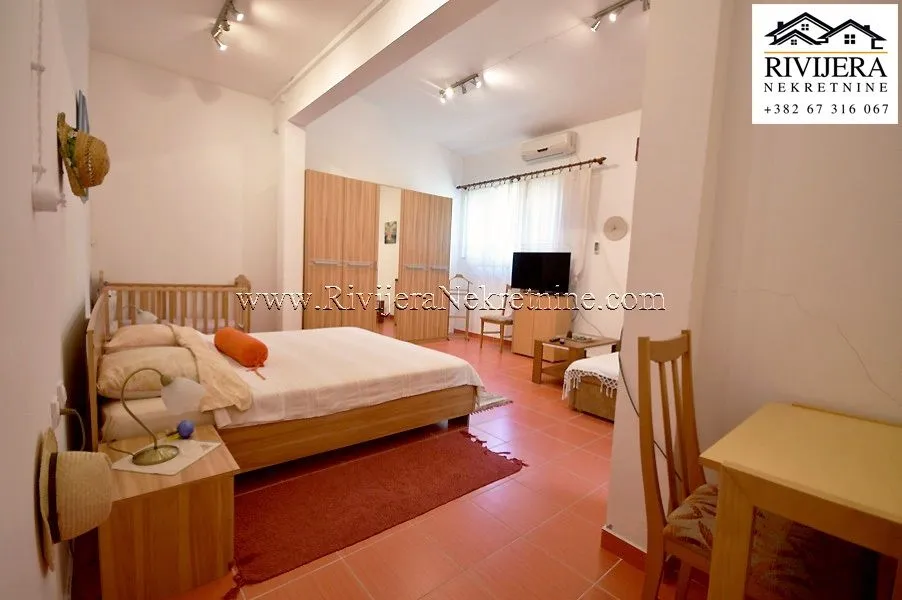 Prodaja, kuća, 234m², Baošići, Herceg Novi