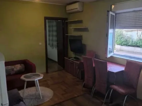 Rent, one bedroom apartment, 45m², Budva, Crna Gora - image 4