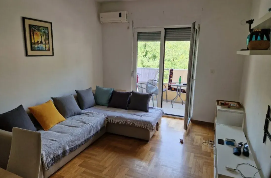 Prodaja, jednosoban stan, 41m², Maslinjak, Budva