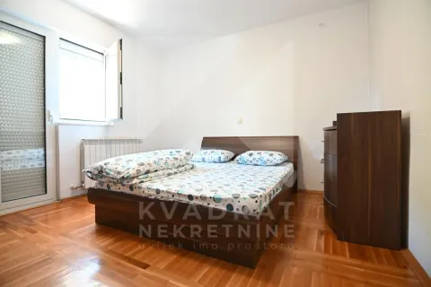 Rent, three bedroom apartment, 150m², Donja Gorica, Podgorica - image 10