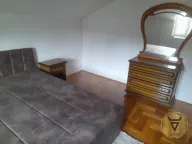 Izdavanje,  kuća, 550m2, Cvetkova Pijaca, Zvezdara, Beograd