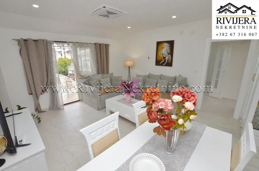 Prodaja, dvosoban stan, 98m², Igalo, Herceg Novi