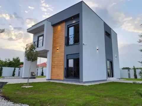 Sale, house, 154m², Dahna, Podgorica - image 10