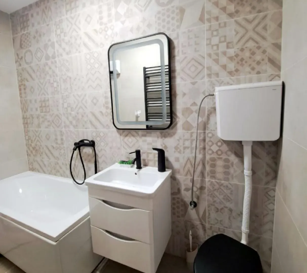 Prodaja, dvosoban stan, 77m², Kava, Tivat