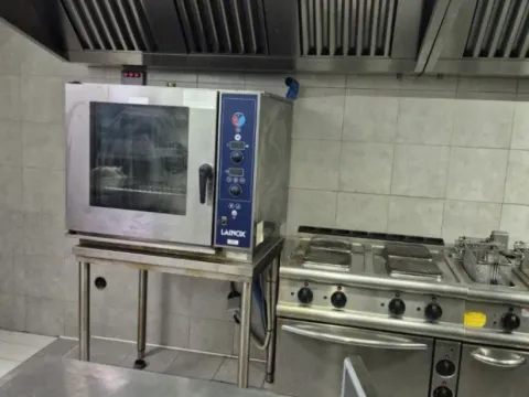 Izdavanje, poslovni prostor, 130m², Zemun Save Kovačevića, Zemun Sve Podlokacije - image 6