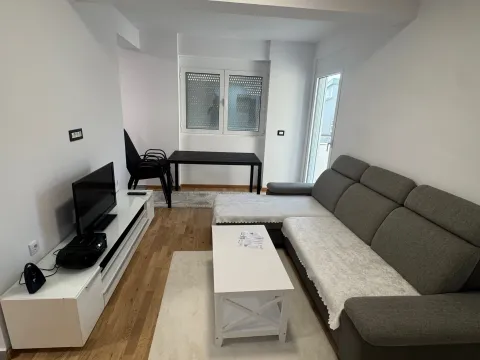 Rent, two bedroom apartment, 65m², Bjeliši, Bar - image 9