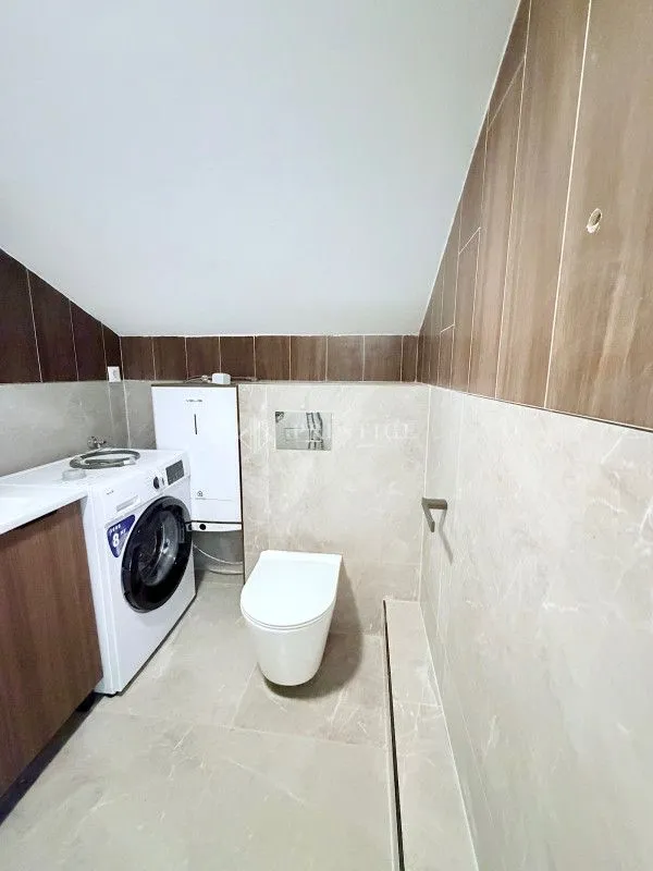 Prodaja, jednosoban stan, 52m², Tološi, Podgorica