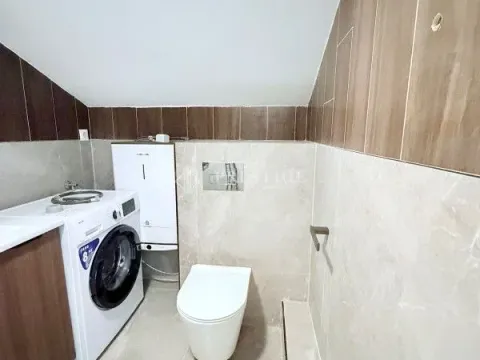 Prodaja, jednosoban stan, 52m², Tološi, Podgorica - image 11