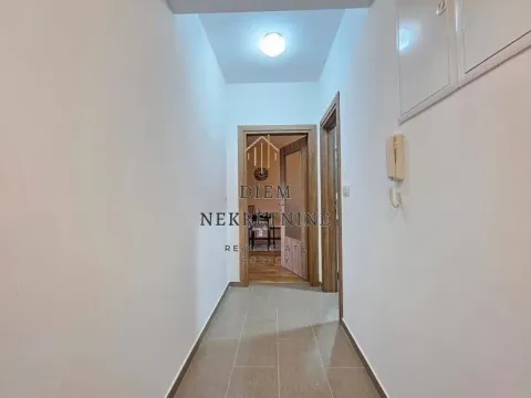 Prodaja, jednosoban stan, 50m², Ilino, Bar - image 5