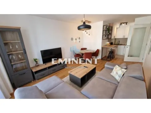 Izdavanje, dvosoban stan, 50m², Novi Beograd Blok 65, Novi Beograd Sve Podlokacije - image 3