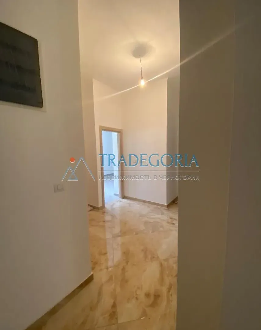 Prodaja, trosoban stan, 227m², Dobra Voda, Bar