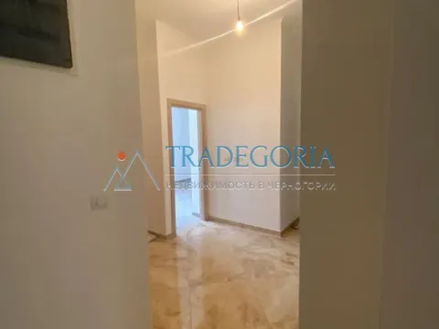 Prodaja, trosoban stan, 227m², Dobra Voda, Bar - image 4