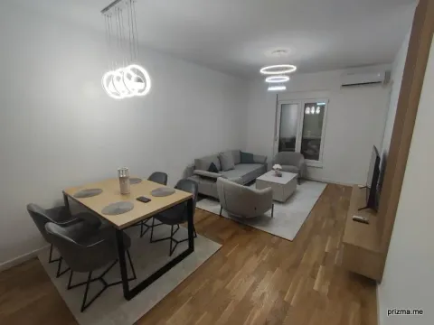 Izdavanje, dvosoban stan, 64m², Zabjelo, Podgorica - image 2