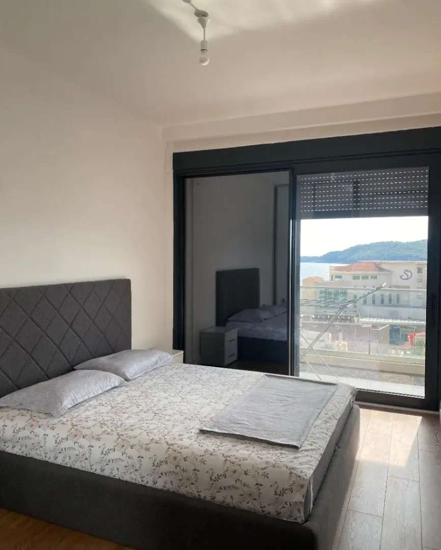 Sale, one bedroom apartment, 54m², Bečići, Budva