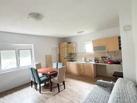 Rent, house, 145m², Tomba, Bar - image 10