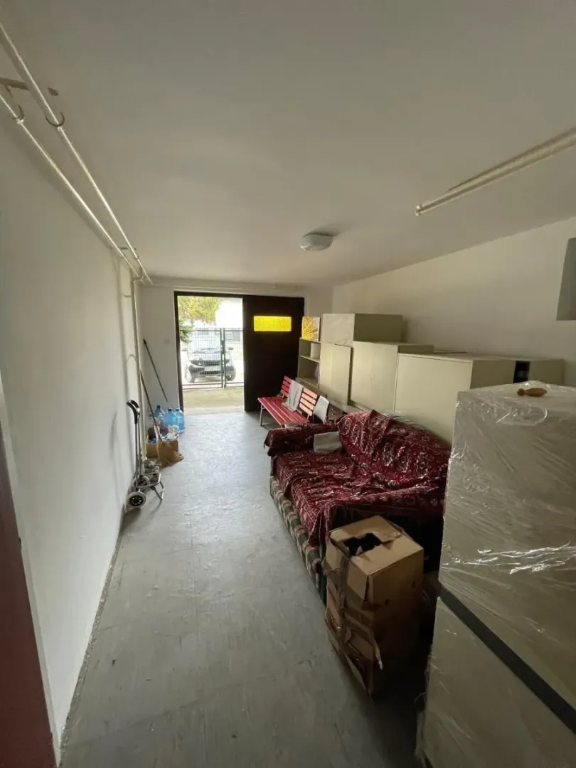 Prodaja, kuća, 275m², Kać, Novi Sad Sve Podlokacije
