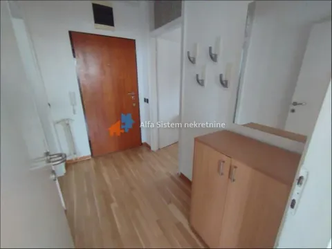 Rent, two bedroom apartment, 60m², Kalenić Pijaca, Vračar Sve Podlokacije - image 18