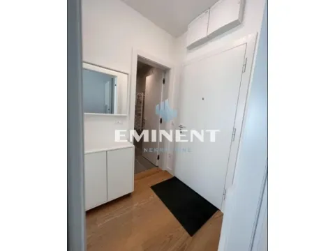 Izdavanje, stan, 39m², Stari Grad, Beograd - image 10