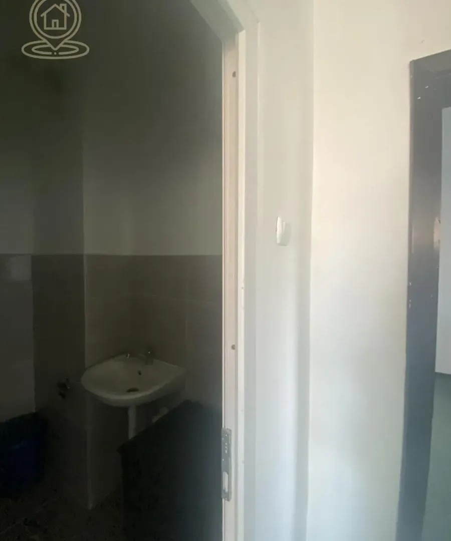 Rent, office space, 240m², Dom zdravlja, Niš