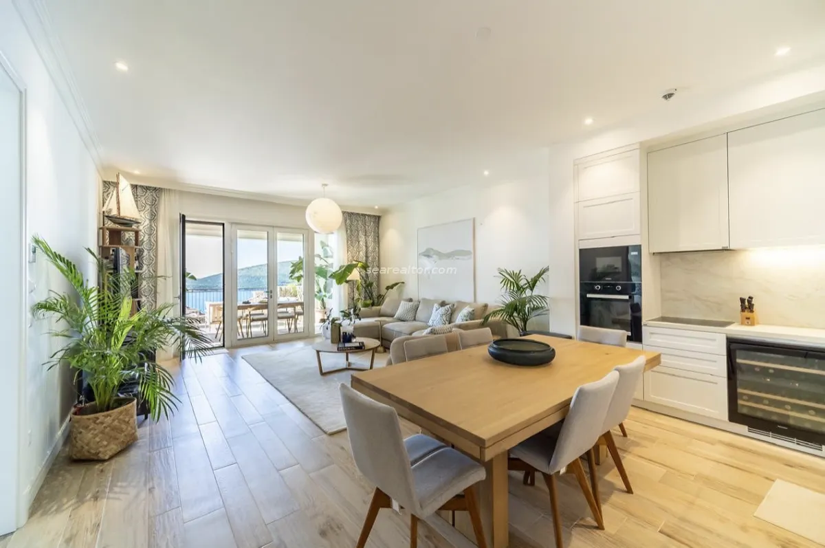 Prodaja, dvosoban stan, 105m², Luštica Bay, Tivat