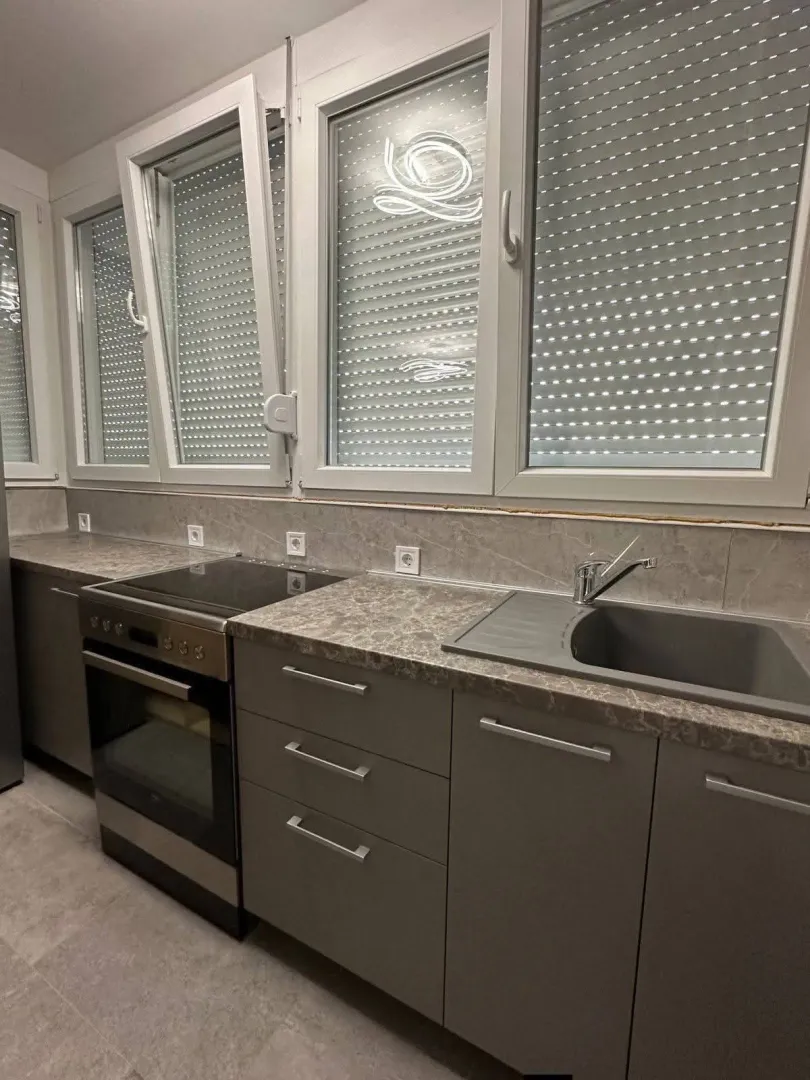 Prodaja, trosoban stan, 74m², Tuški Put, Podgorica