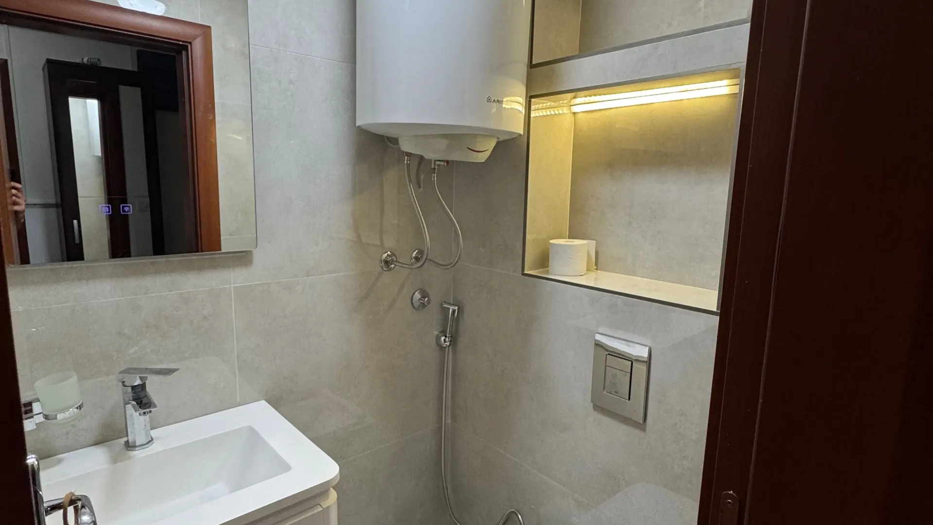 Rent, three bedroom apartment, 92m², 1 maj, Podgorica