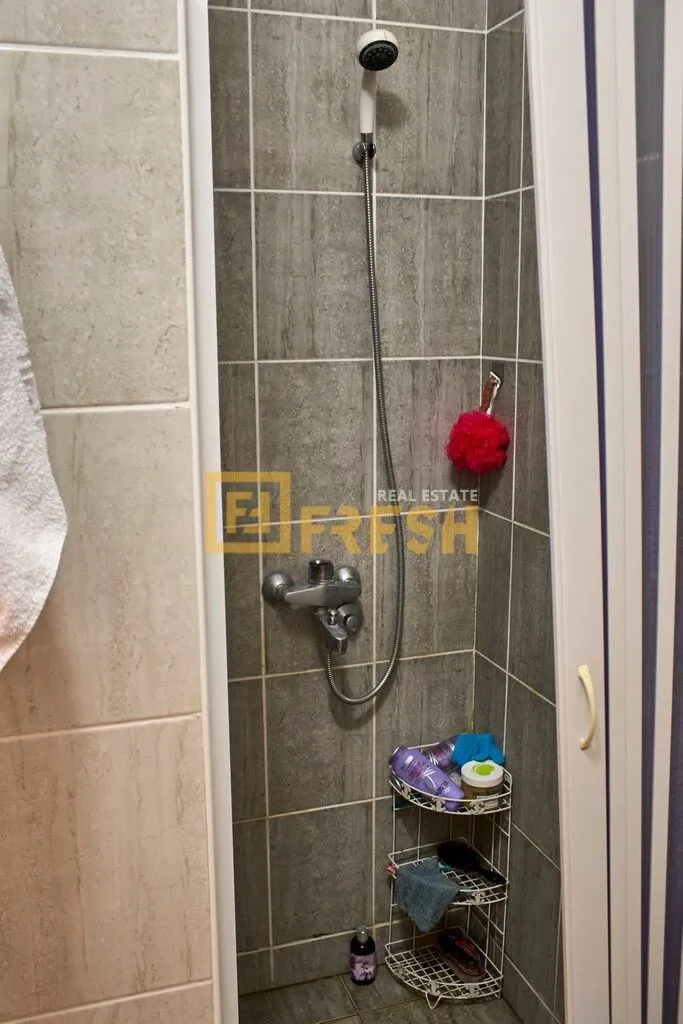 Izdavanje, jednosoban stan, 43m², Masline, Podgorica
