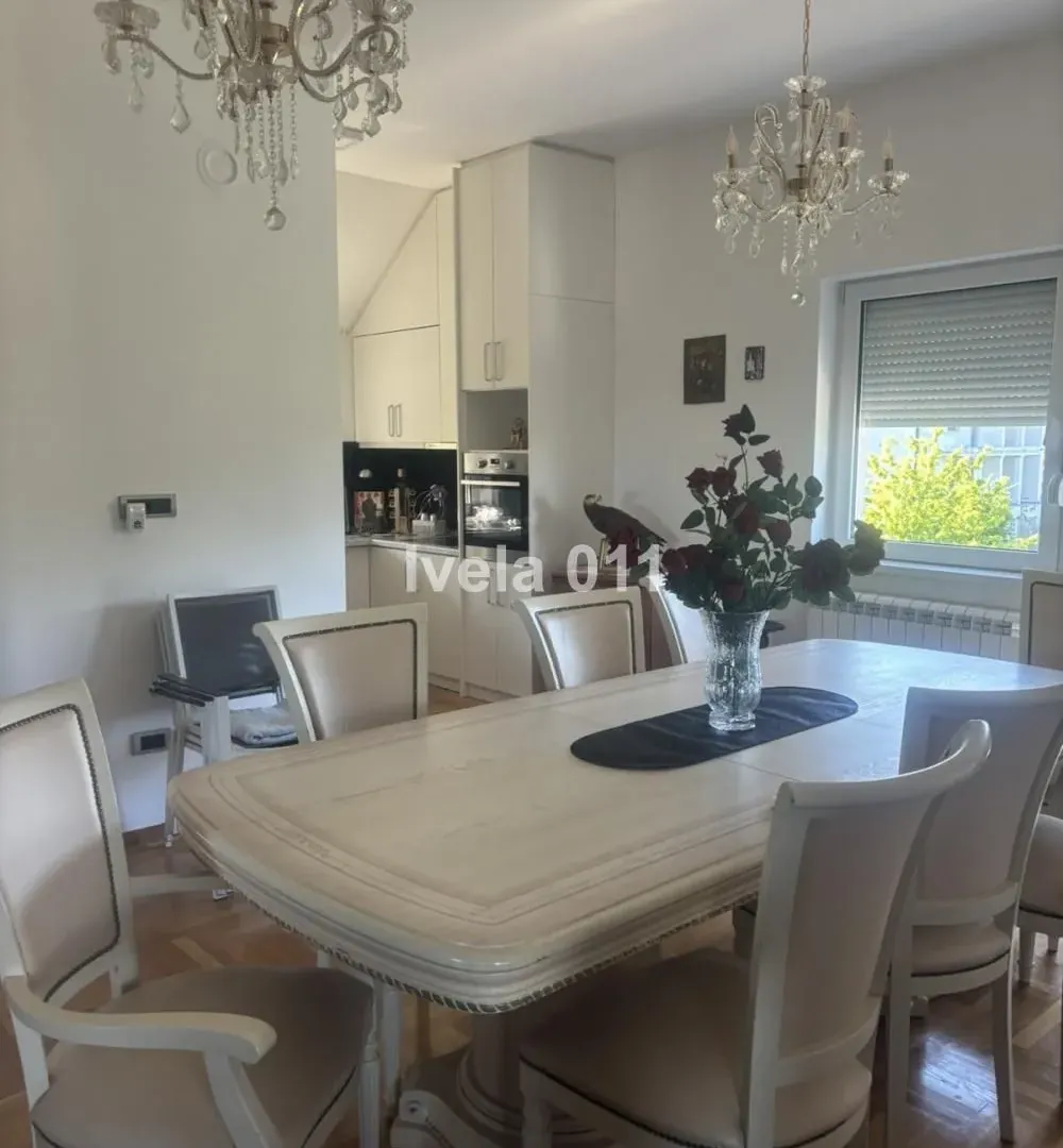 Sale, house, 267m², Sopot, Beograd