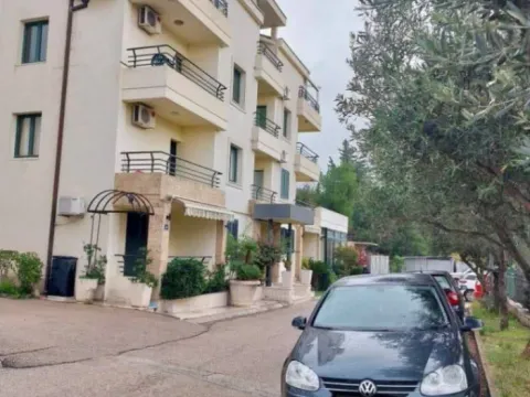 Prodaja, dvosoban stan, 56m², Ilino, Bar