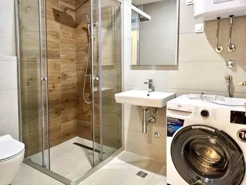 Rent, two bedroom apartment, 66m², Pobrežje, Podgorica - image 8