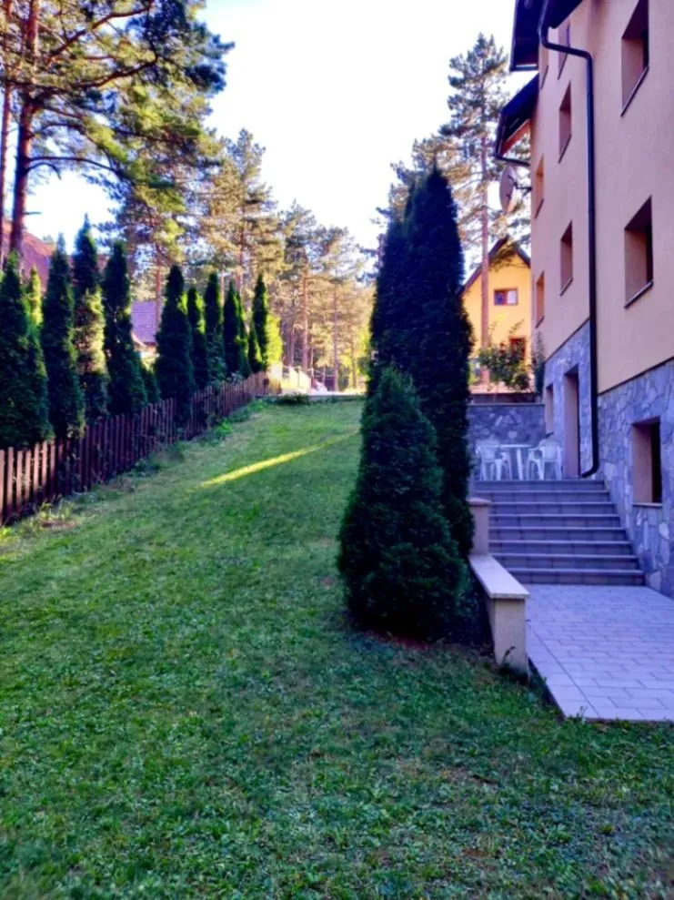 Prodaja, kuća, 332m², Tara, Srbija